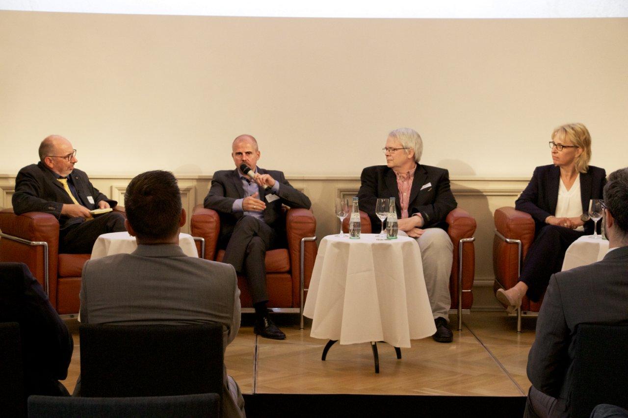 velada parlamentaria